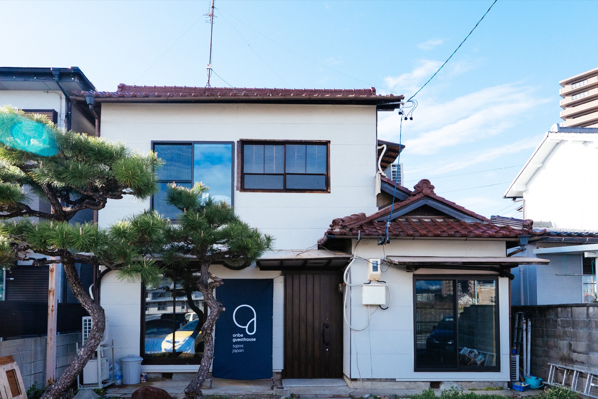 Front exterior of oribe guesthouse